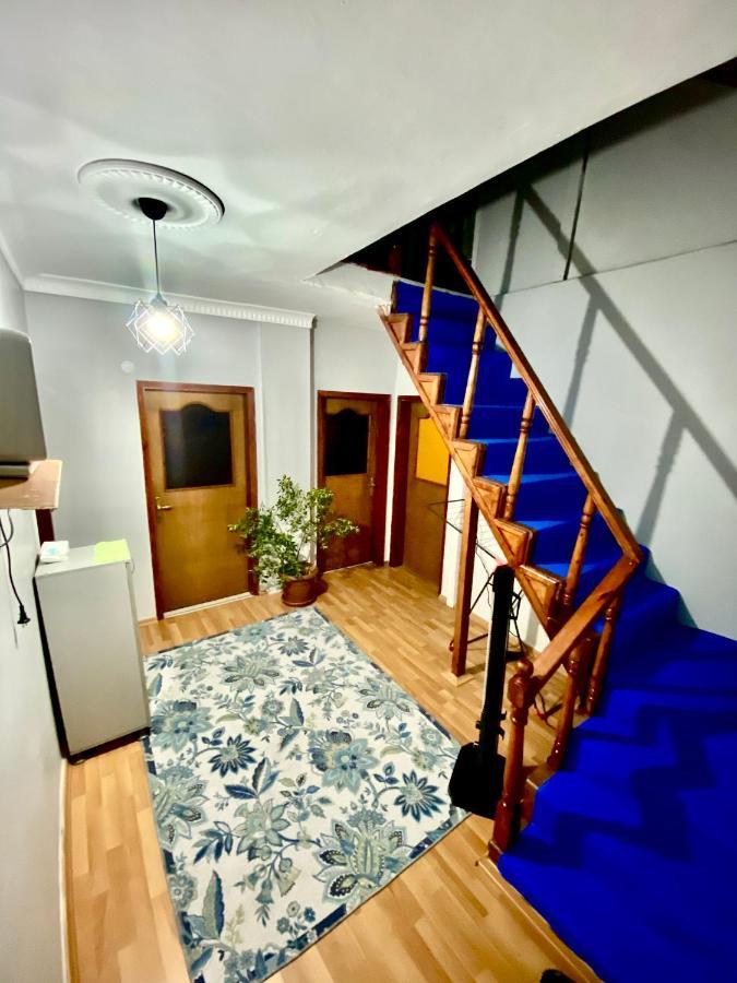 Apartamento Triplex House Near The Airport Arnavutkoy Exterior foto